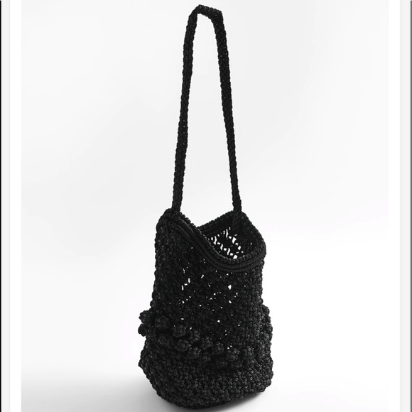 Zara crochet knit bobble openwork bucket bag , designer , black - Picture 8 of 10